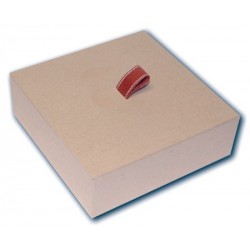 Caja cuadrada 16,5 x 16,5 x h6 cm.
